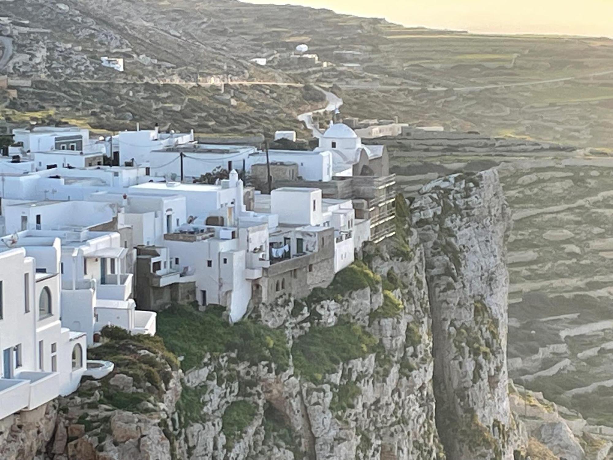 Villa Folegandros-Cliffhouse Exterior foto