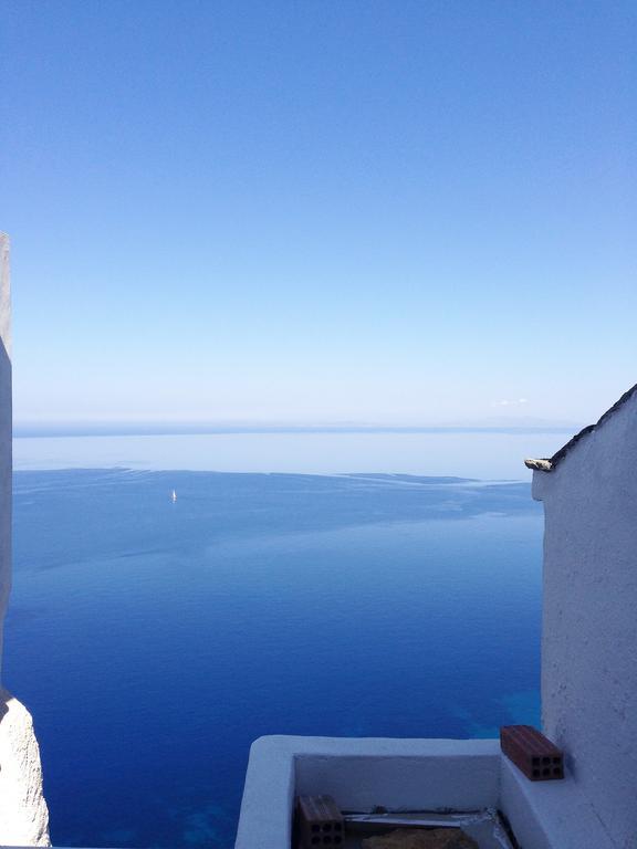 Villa Folegandros-Cliffhouse Exterior foto