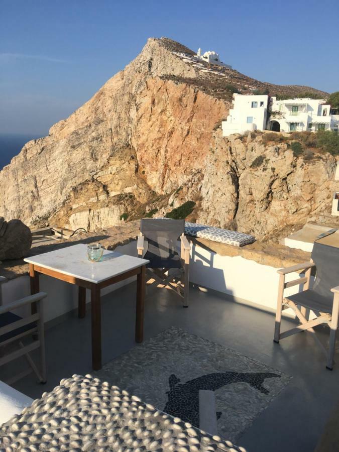 Villa Folegandros-Cliffhouse Exterior foto